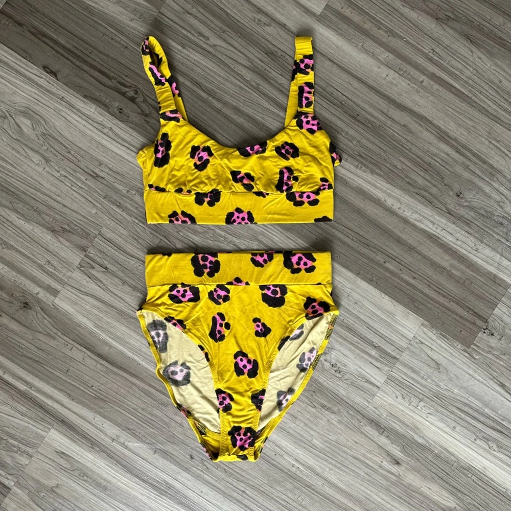 Kilo Brava leopard underwear set - Picture 1 of 2